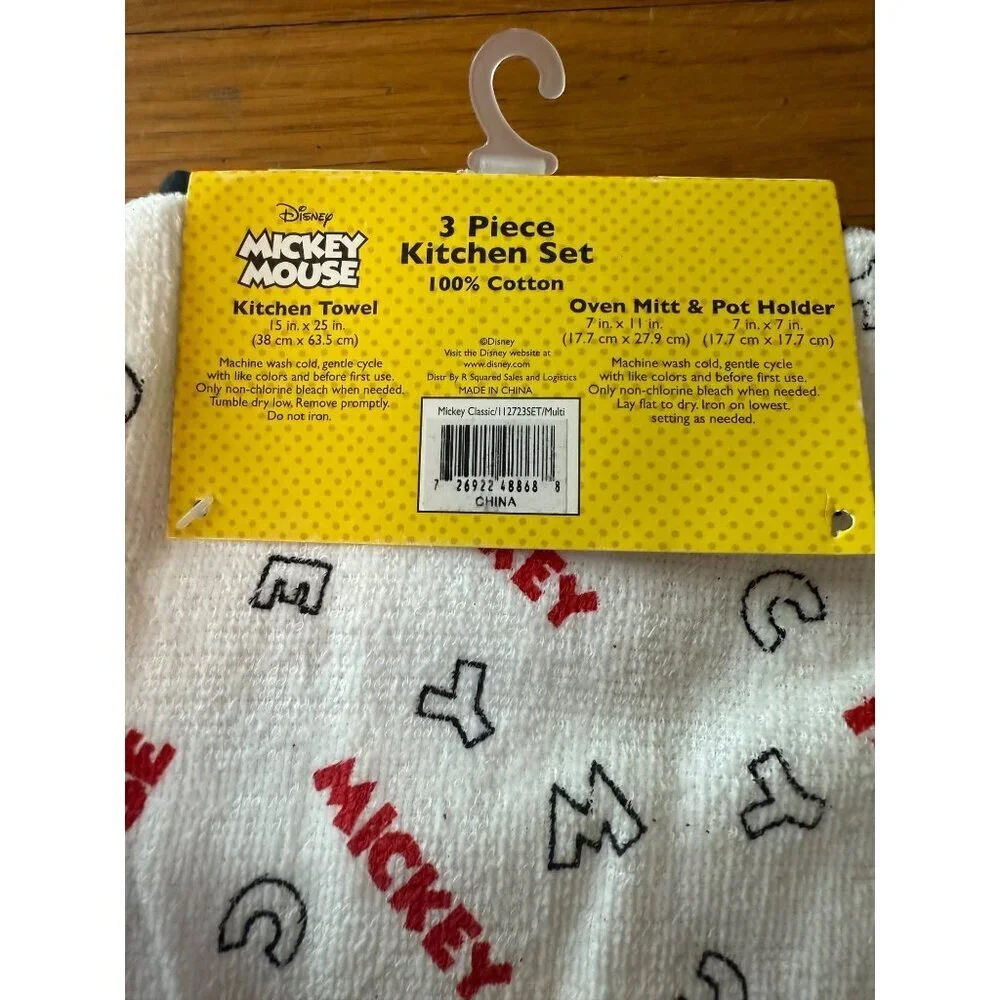 Disney Mickey Mouse 3-Piece Kitchen Set Dish Towel Oven Mitt Pot Holder NEW